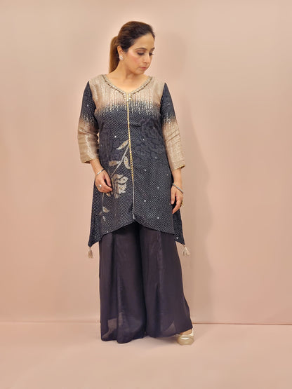 Black and Gold Banarasi Indowestern Dress. . Three Quarter Sleeves. Pallazo Pants.